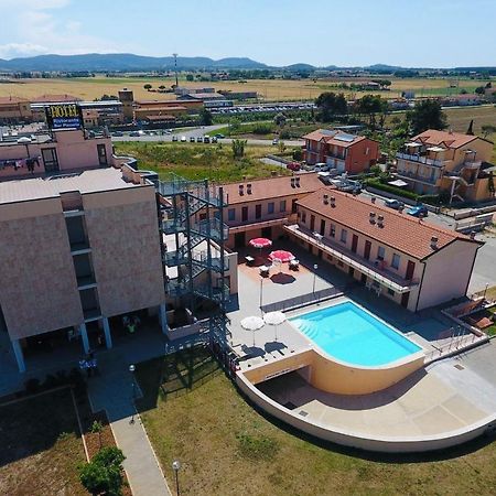 Hotel Grecale - Venturina Terme Exterior photo