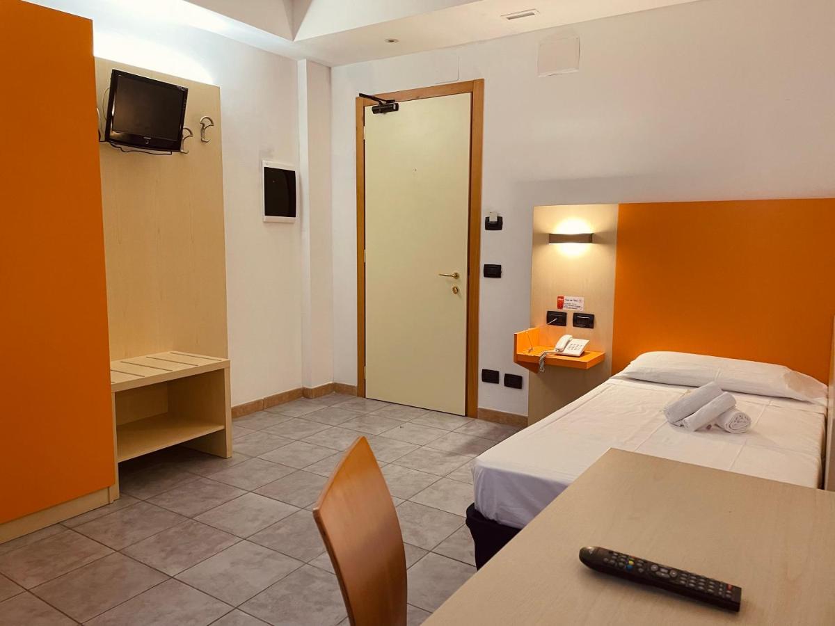 Hotel Grecale - Venturina Terme Exterior photo
